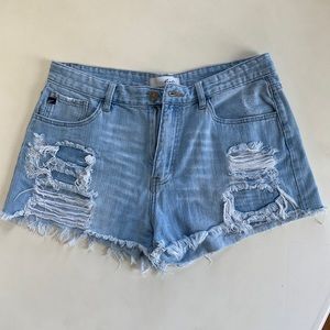 KanCan jean shorts size 15 / 31
